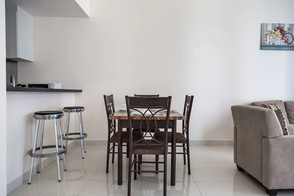 Damac Heights by HiGuests Vacation Homes