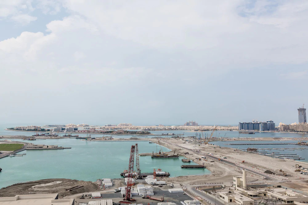 Damac Heights by HiGuests Vacation Homes