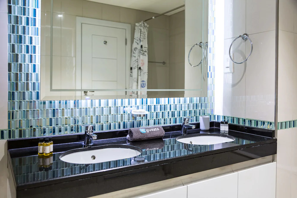 Damac Heights by HiGuests Vacation Homes