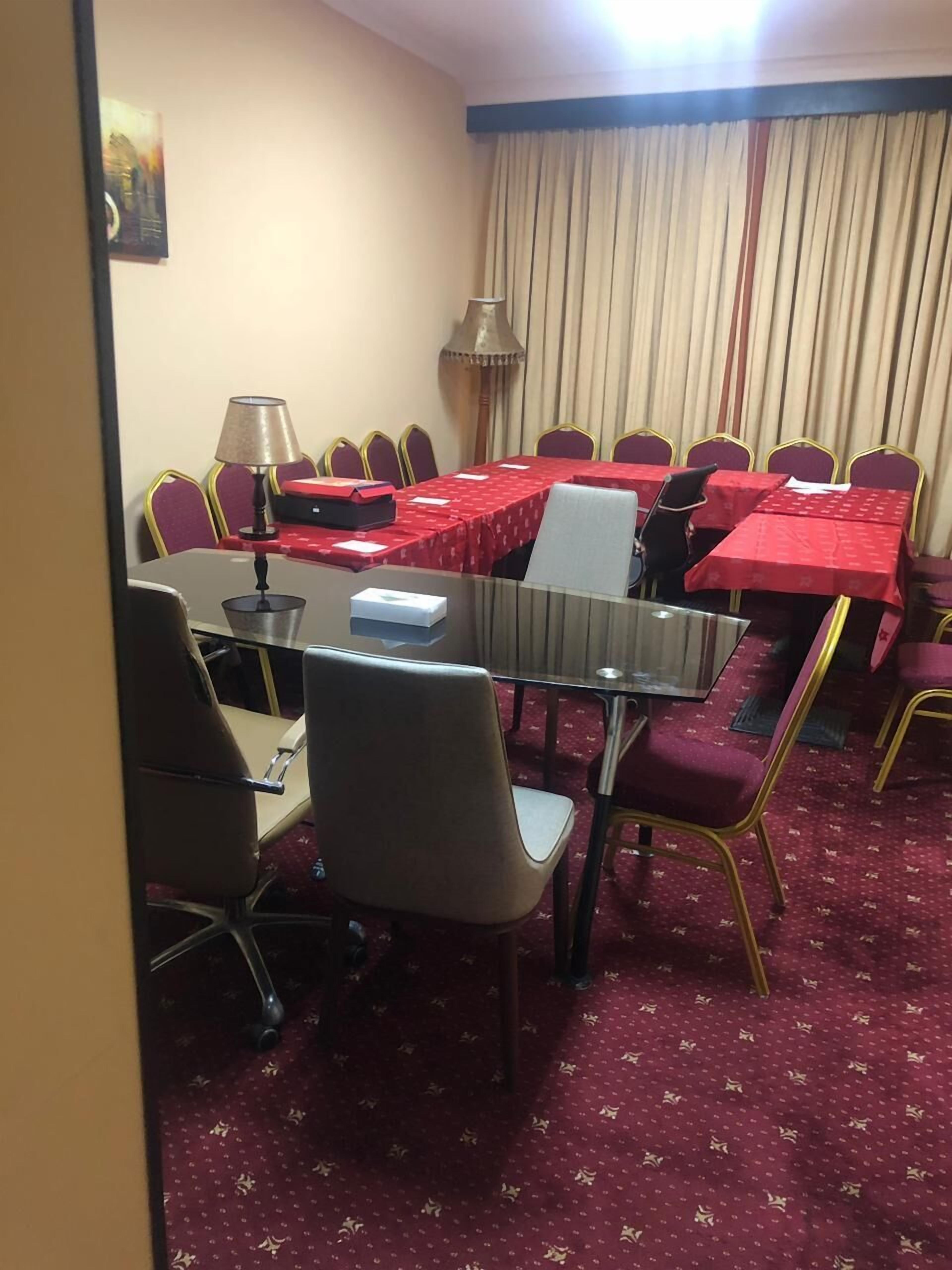 Dorus Hotel