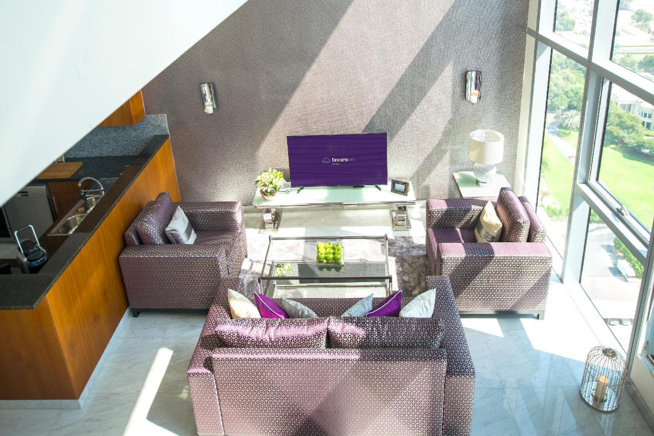 Dream Inn Dubai Apartments - Central Park Tower