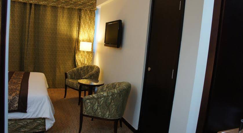 Boonmax Hotel