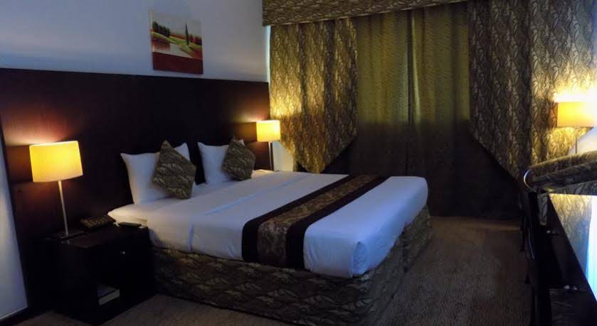 Boonmax Hotel