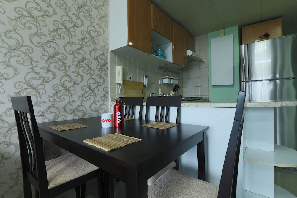 Dubai Gate 1 by OYO Rooms
