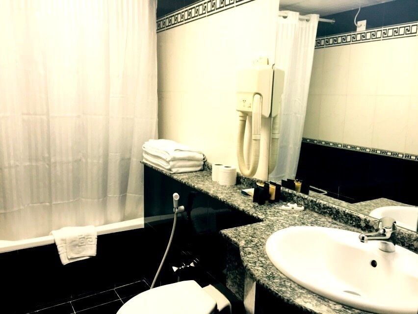 Abjad Crown Hotel