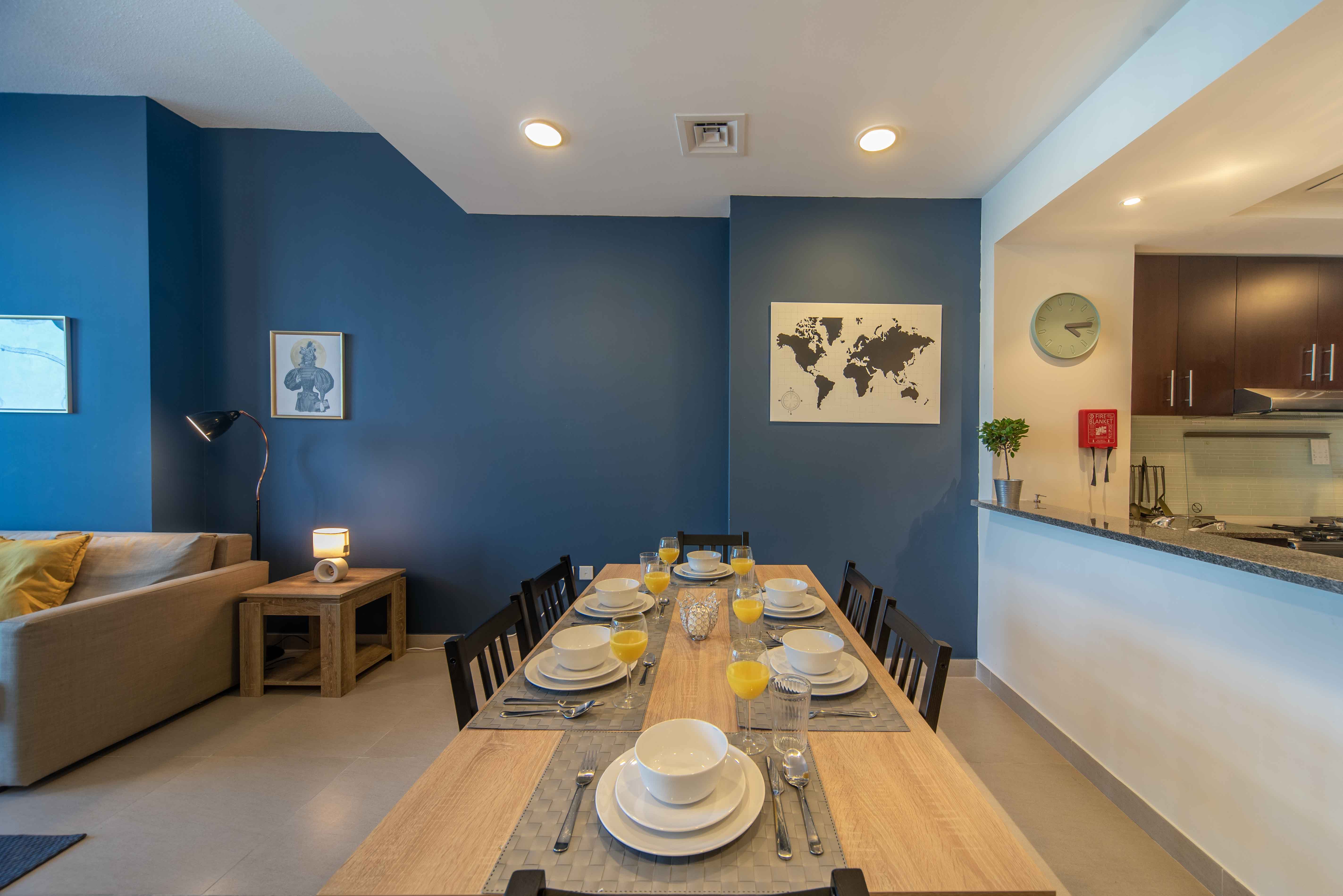 Dubai Wharf by Higuests Vacation Homes