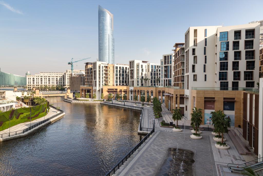 Dubai Wharf by Higuests Vacation Homes