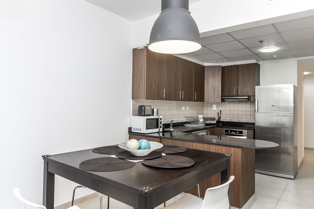 Elite Residence by Driven Holiday Homes