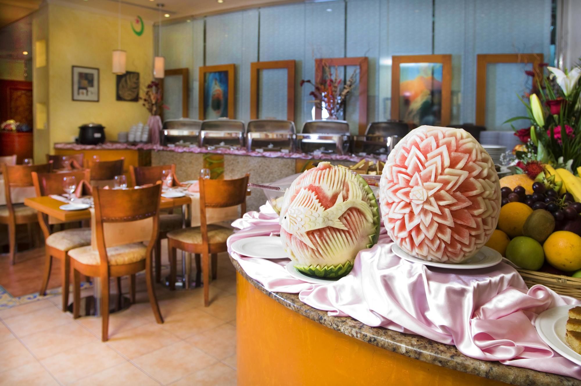Royal Concorde Hotel & Suite