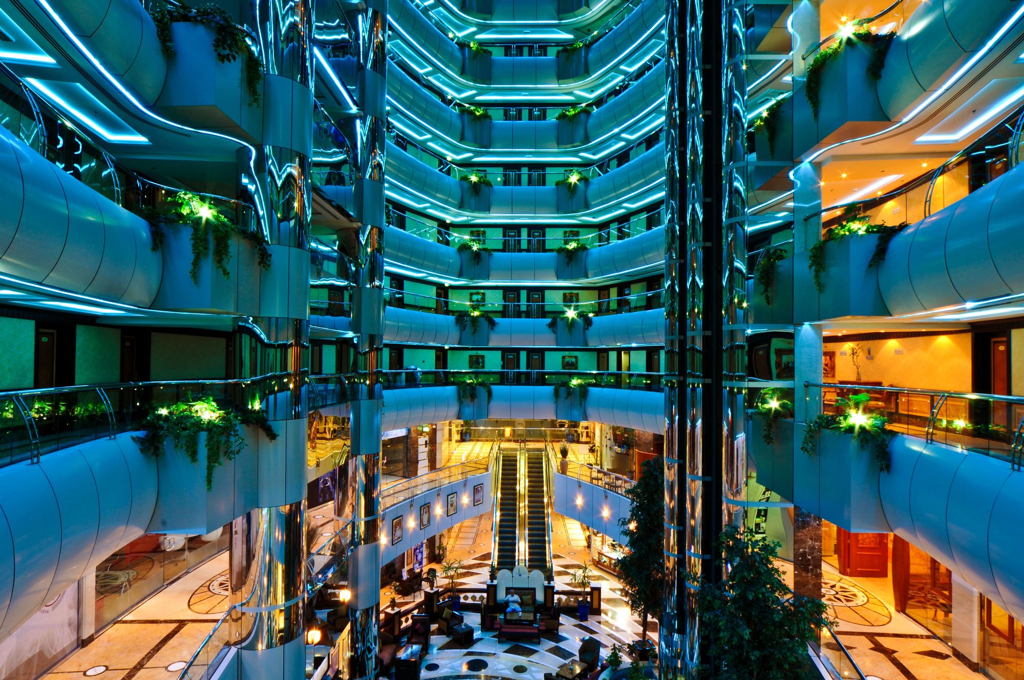 Royal Concorde Hotel & Suite