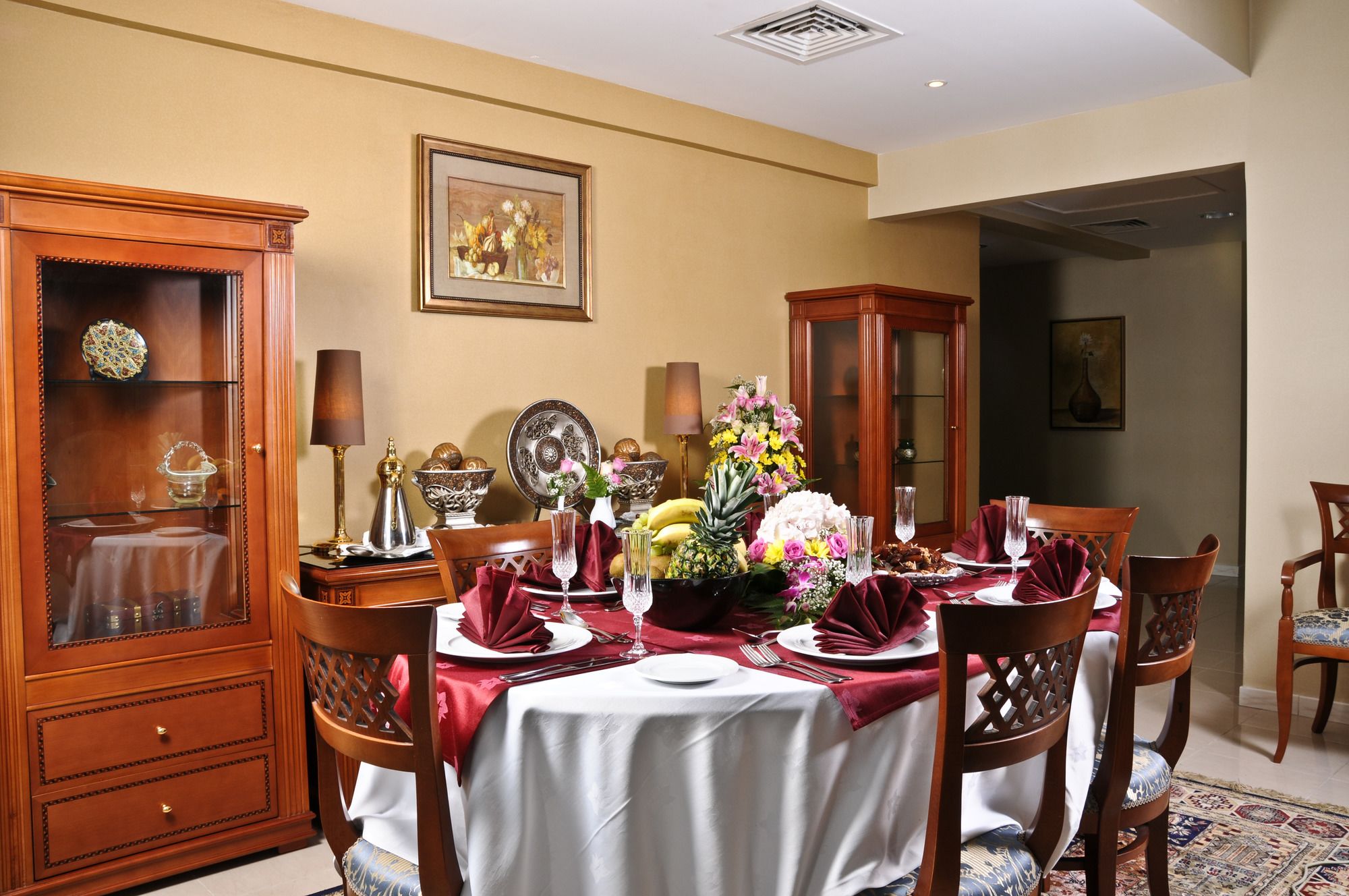 Royal Concorde Hotel & Suite