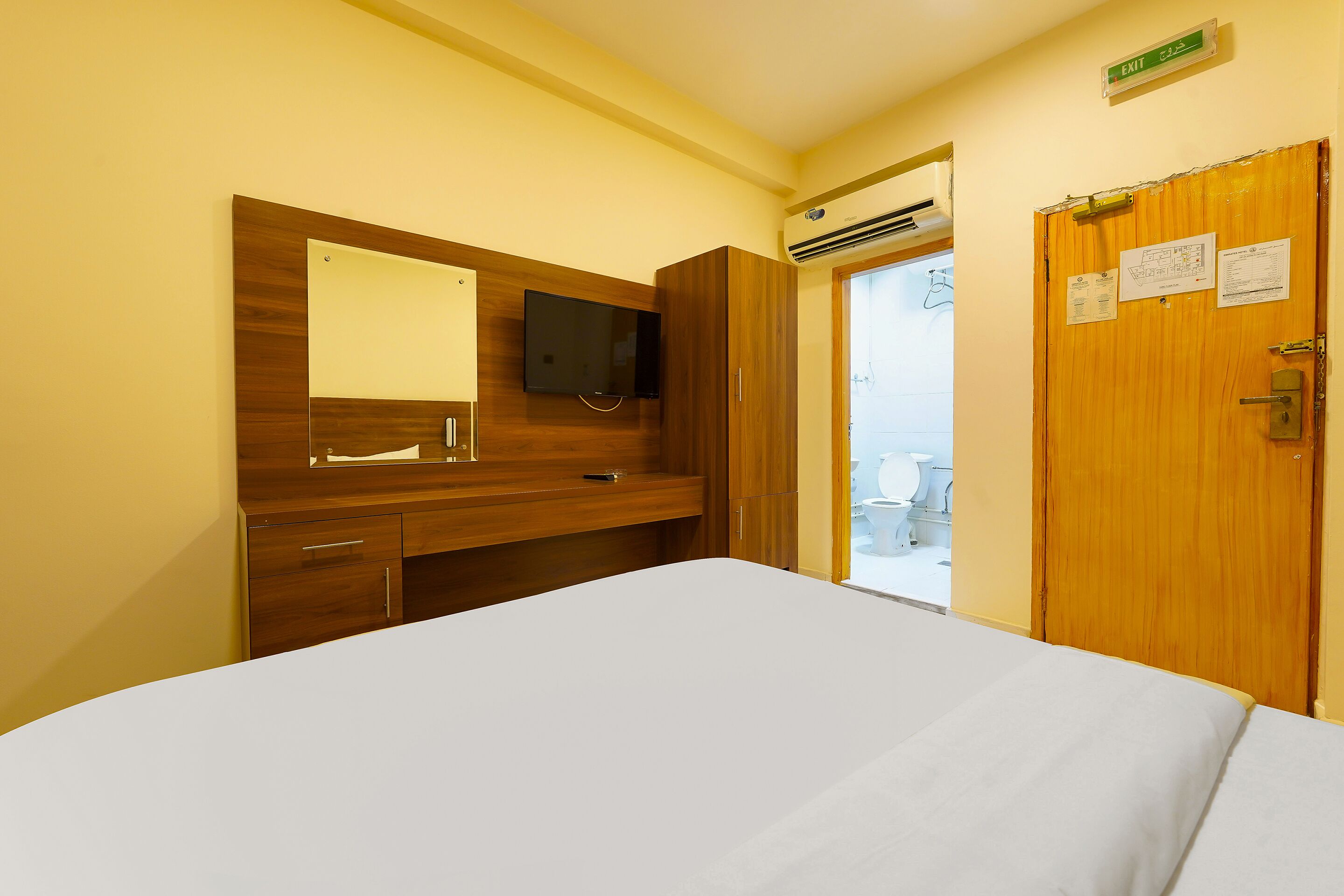 Emirates Hotel By OYO