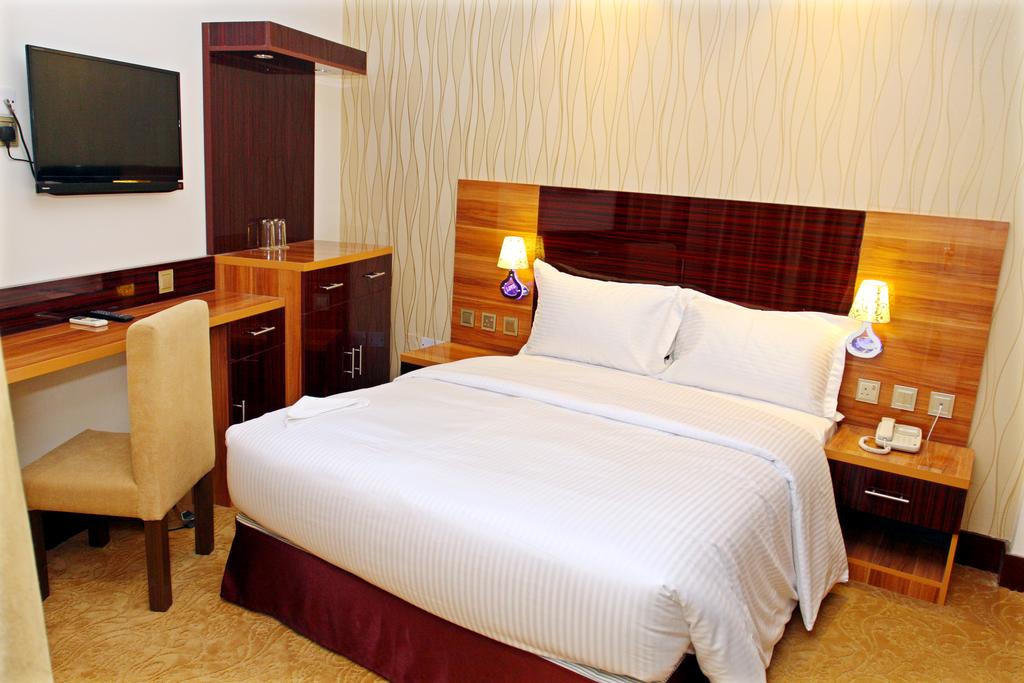Fal Hotel