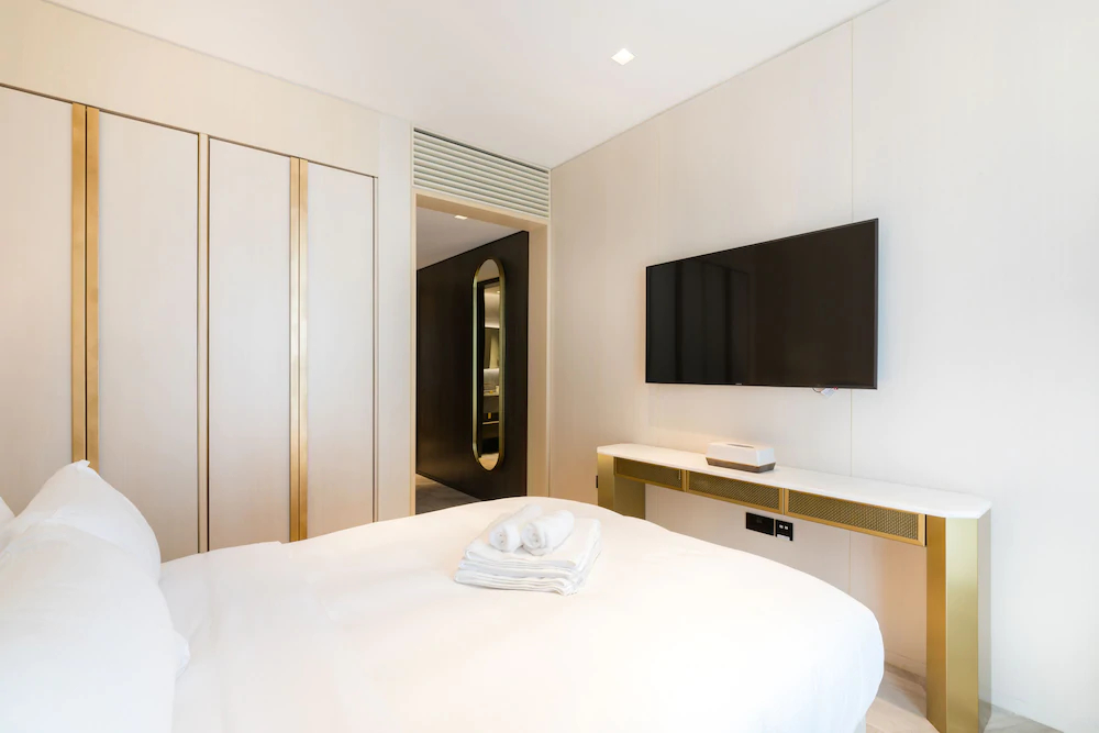 FIVE Palm Jumeirah Residences by Maison Privee