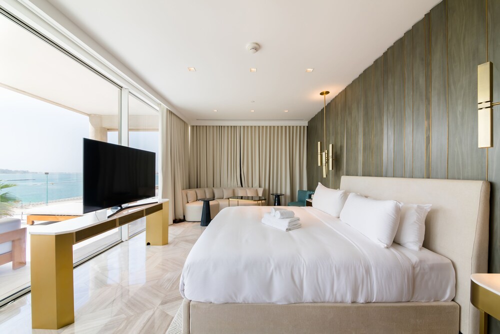 FIVE Palm Jumeirah Residences by Maison Privee