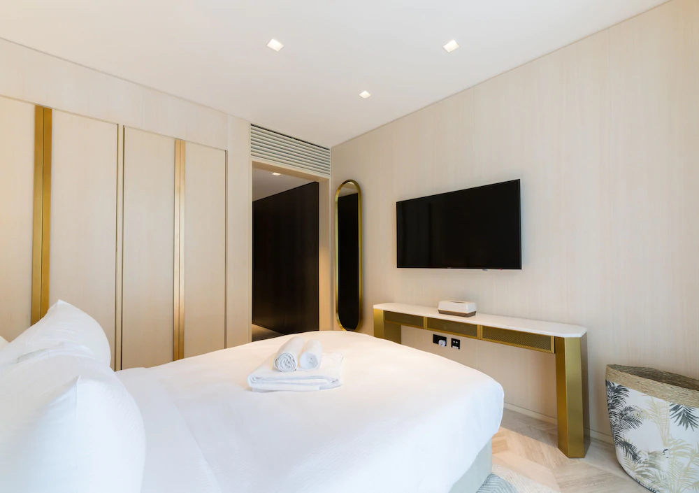 FIVE Palm Jumeirah Residences by Maison Privee