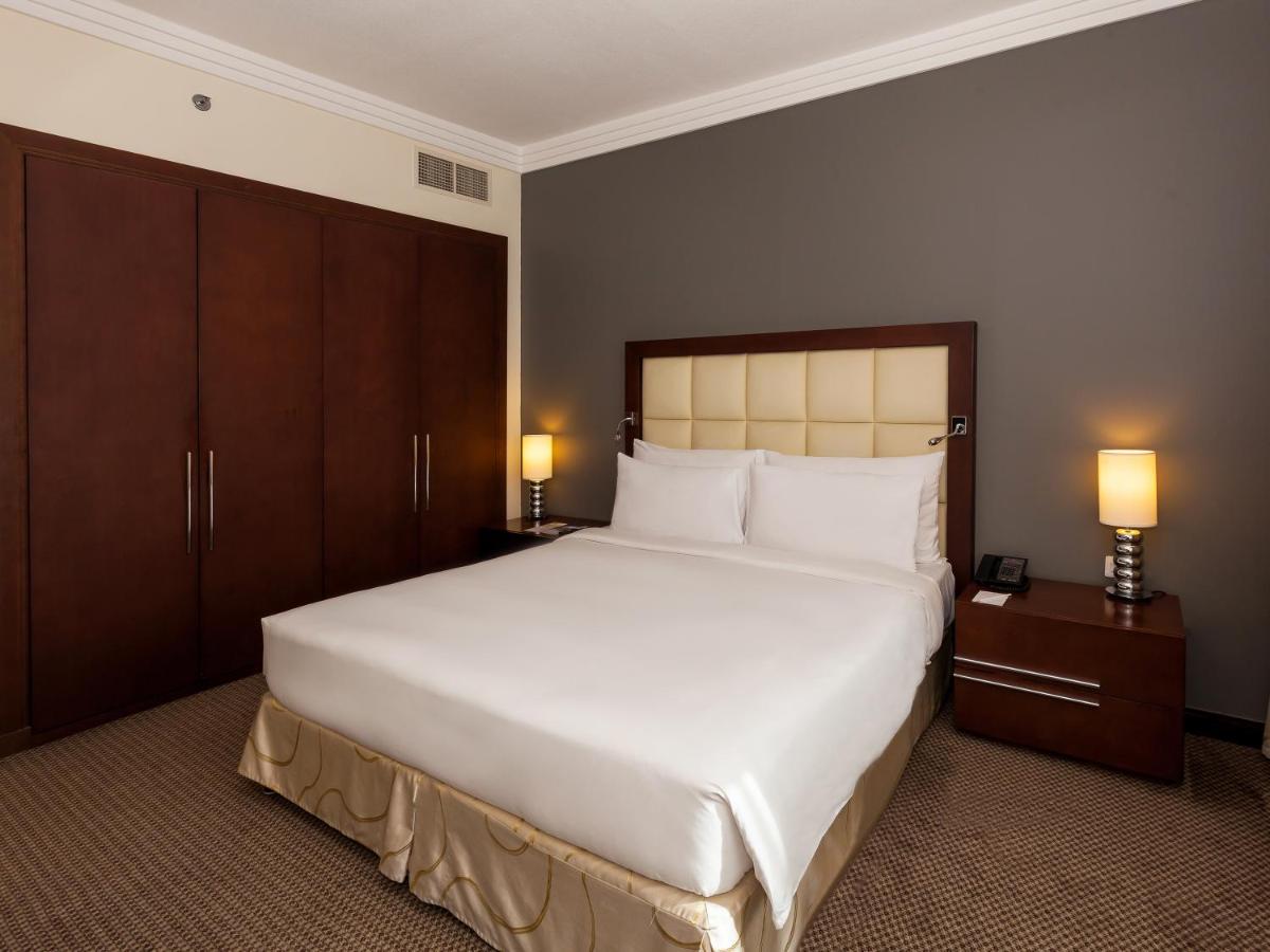 Flora Park Deluxe Hotel Apartments