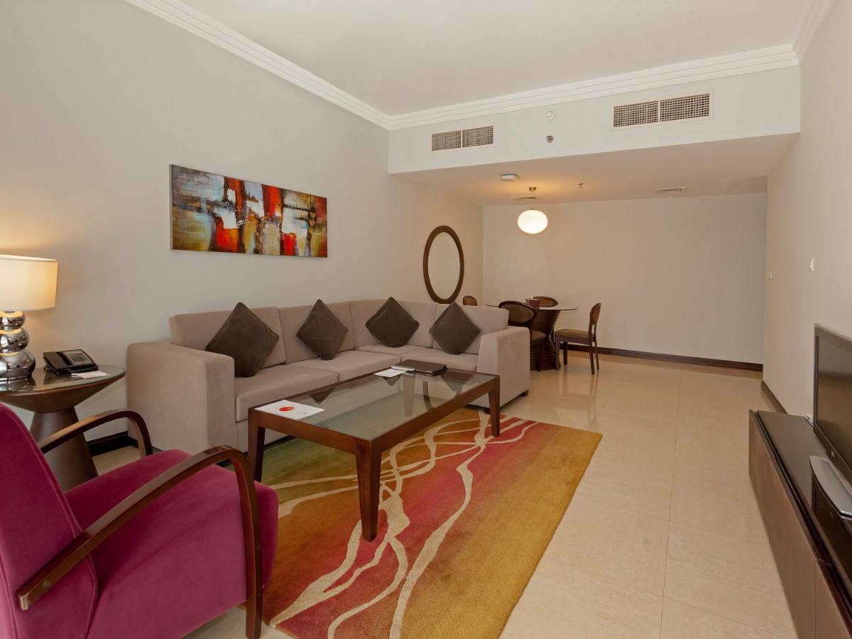 Flora Park Deluxe Hotel Apartments
