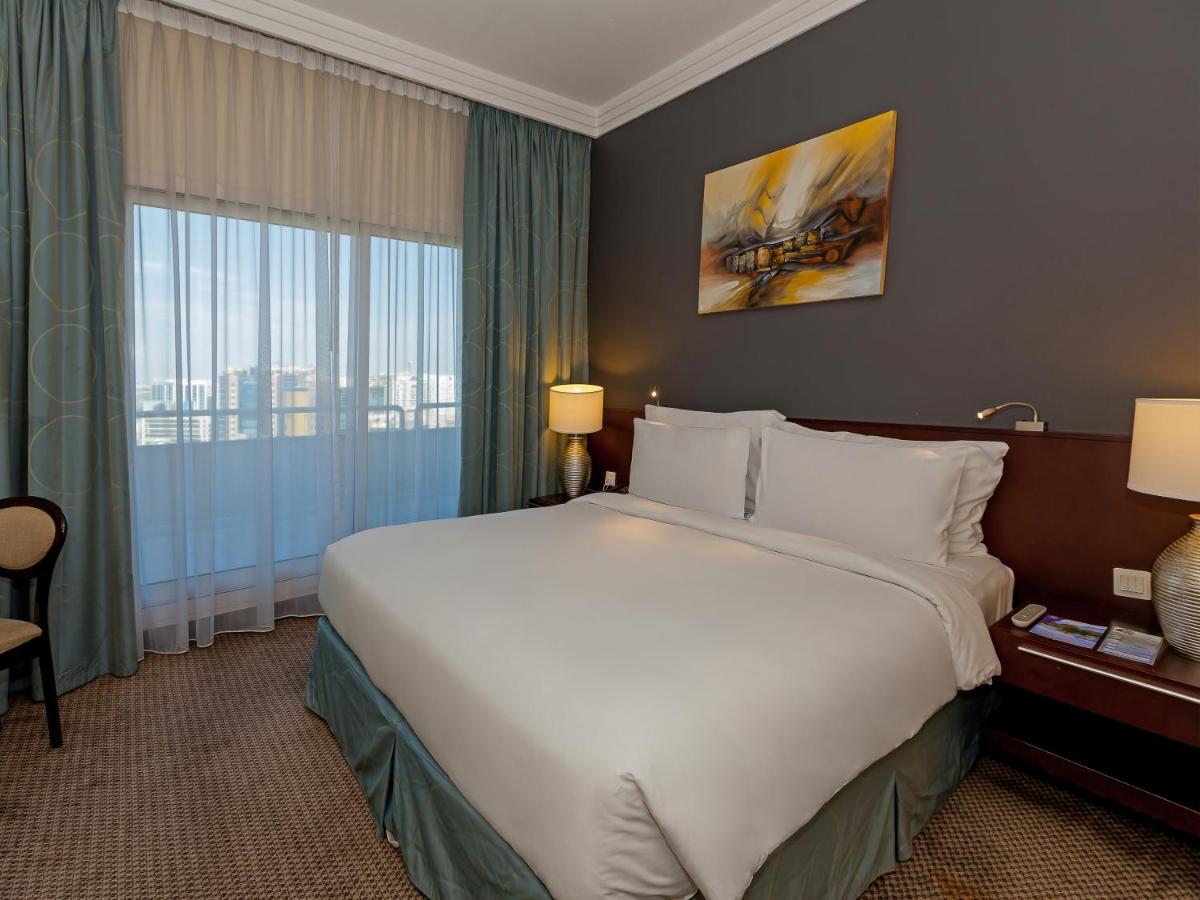 Flora Park Deluxe Hotel Apartments