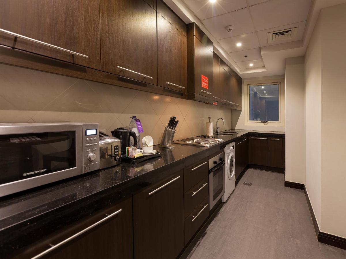 Flora Park Deluxe Hotel Apartments