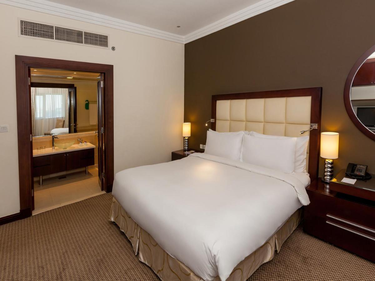 Flora Park Deluxe Hotel Apartments