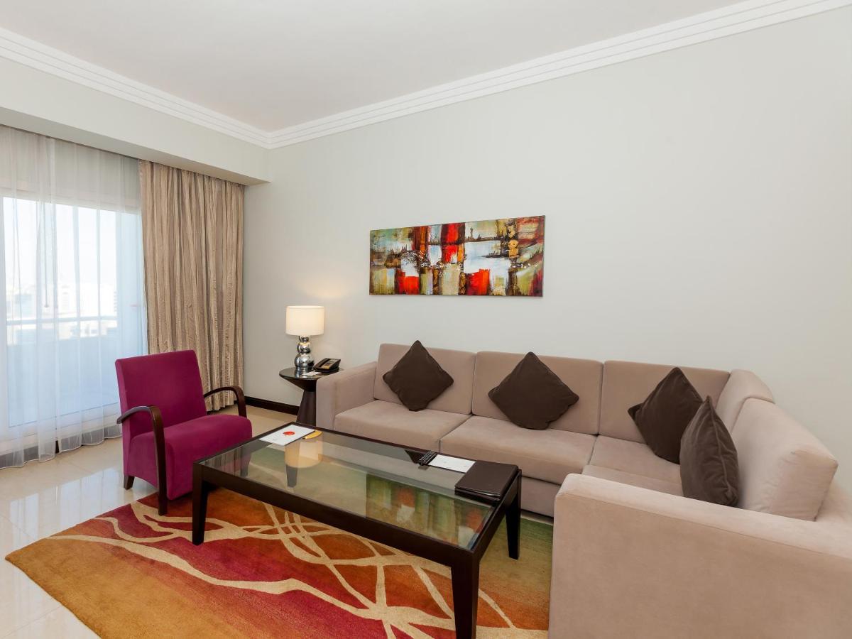 Flora Park Deluxe Hotel Apartments