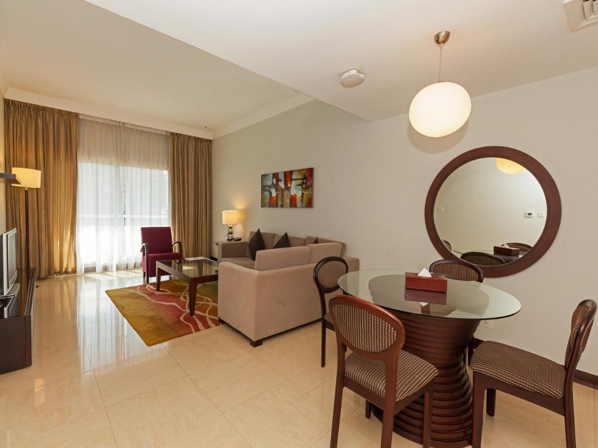 Flora Park Deluxe Hotel Apartments