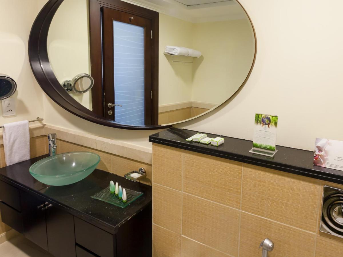 Flora Park Deluxe Hotel Apartments