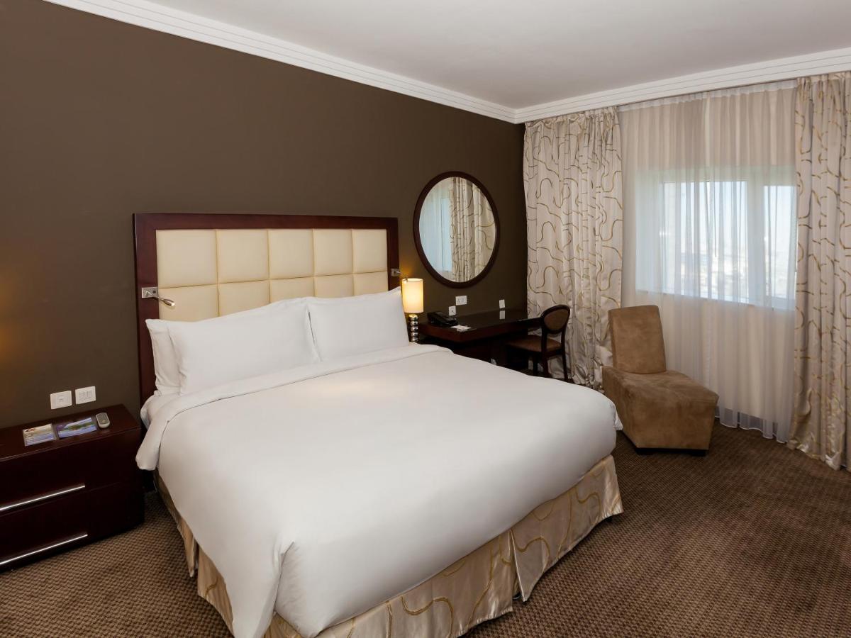 Flora Park Deluxe Hotel Apartments