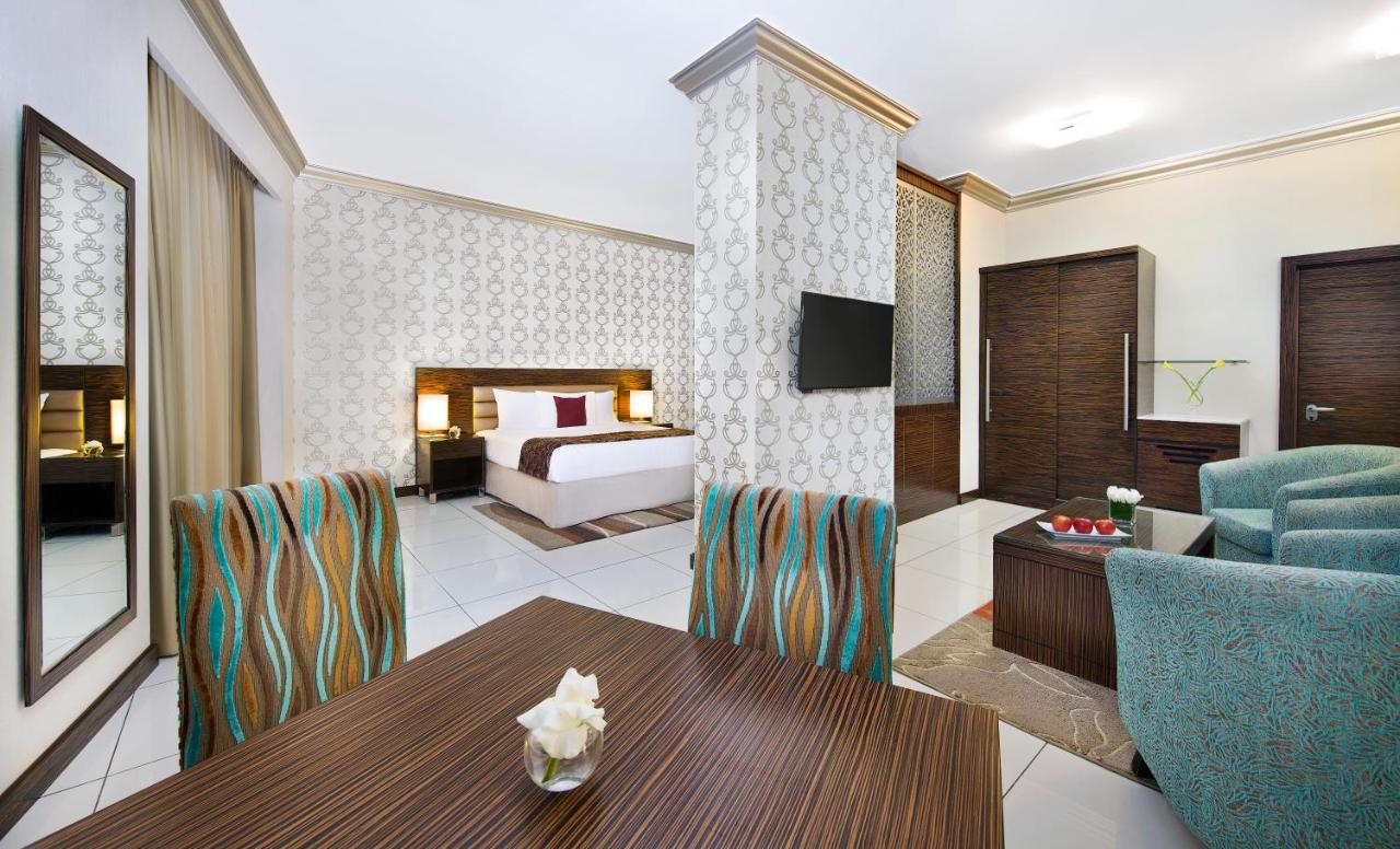 Gateway Hotel