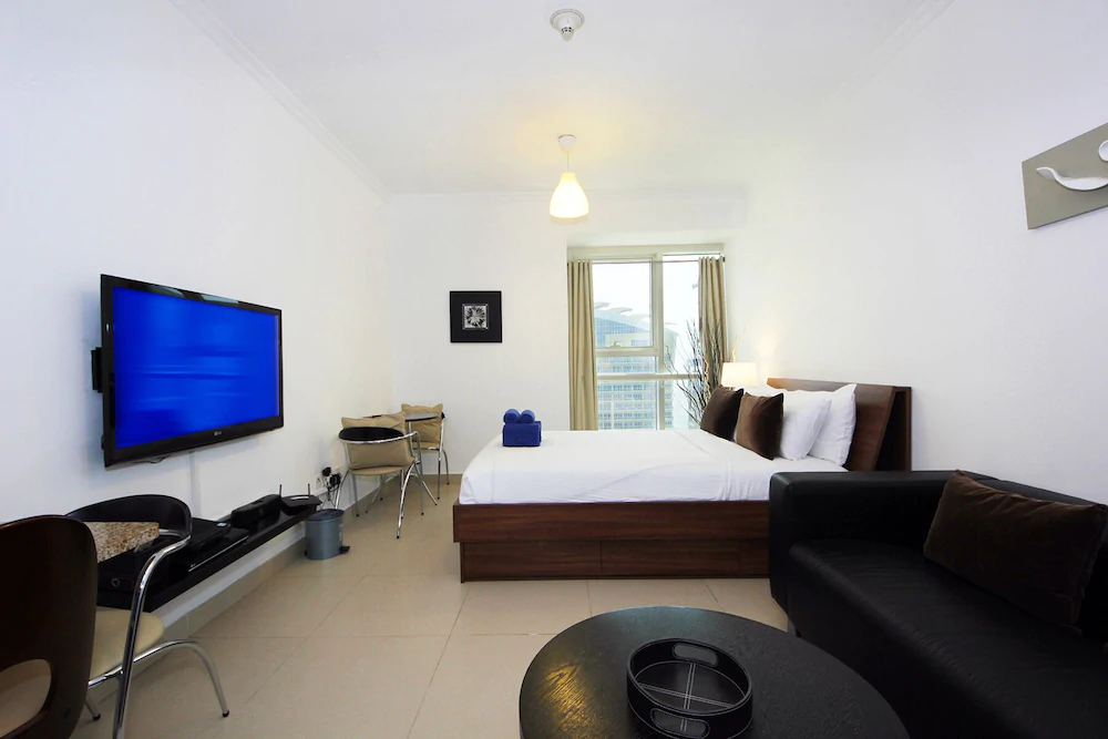 Goldcrest Executive by New Arabian Holiday Homes