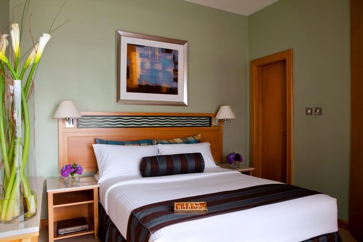 Golden Sands Suites