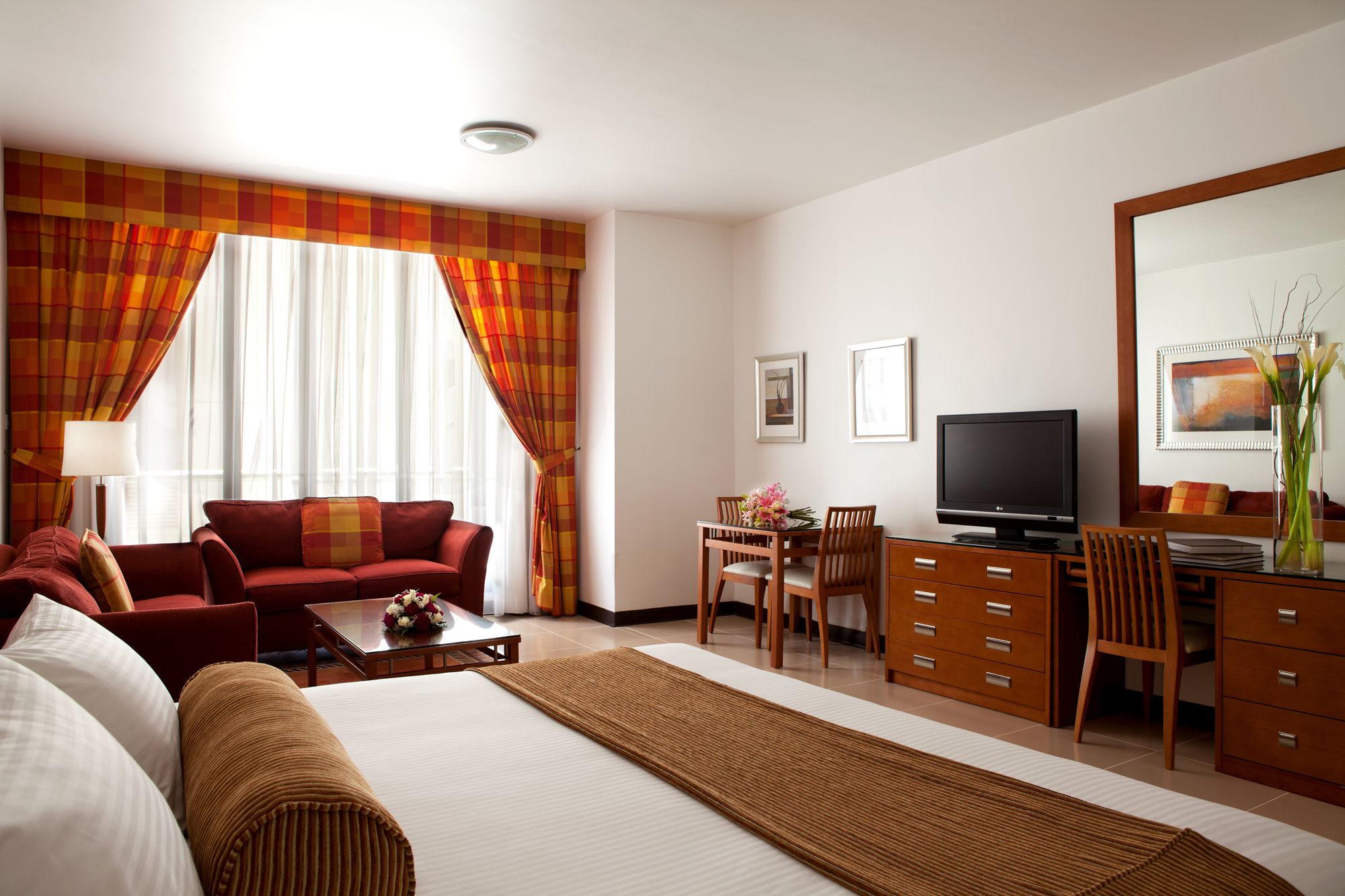 Golden Sands Hotel Apartments