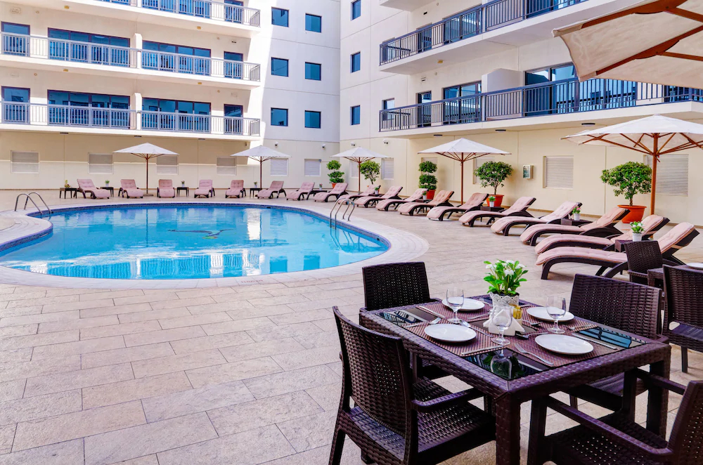 Golden Sands Hotel Apartments