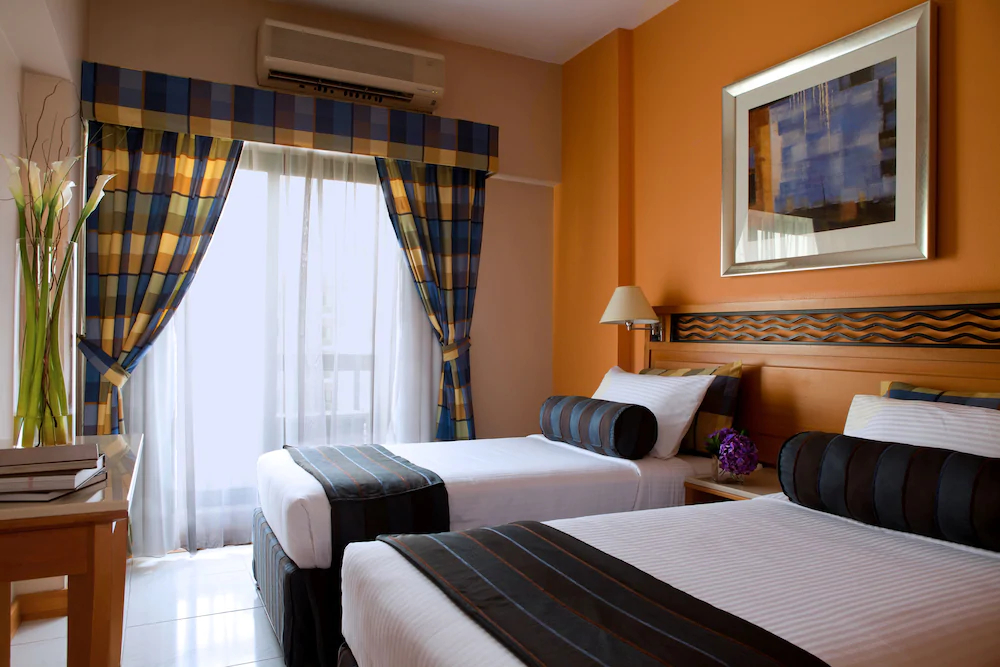 Golden Sands Hotel Apartments