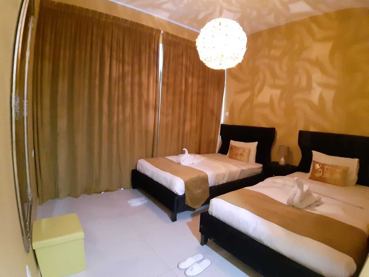 Golden Stay Vacation Continental Tower
