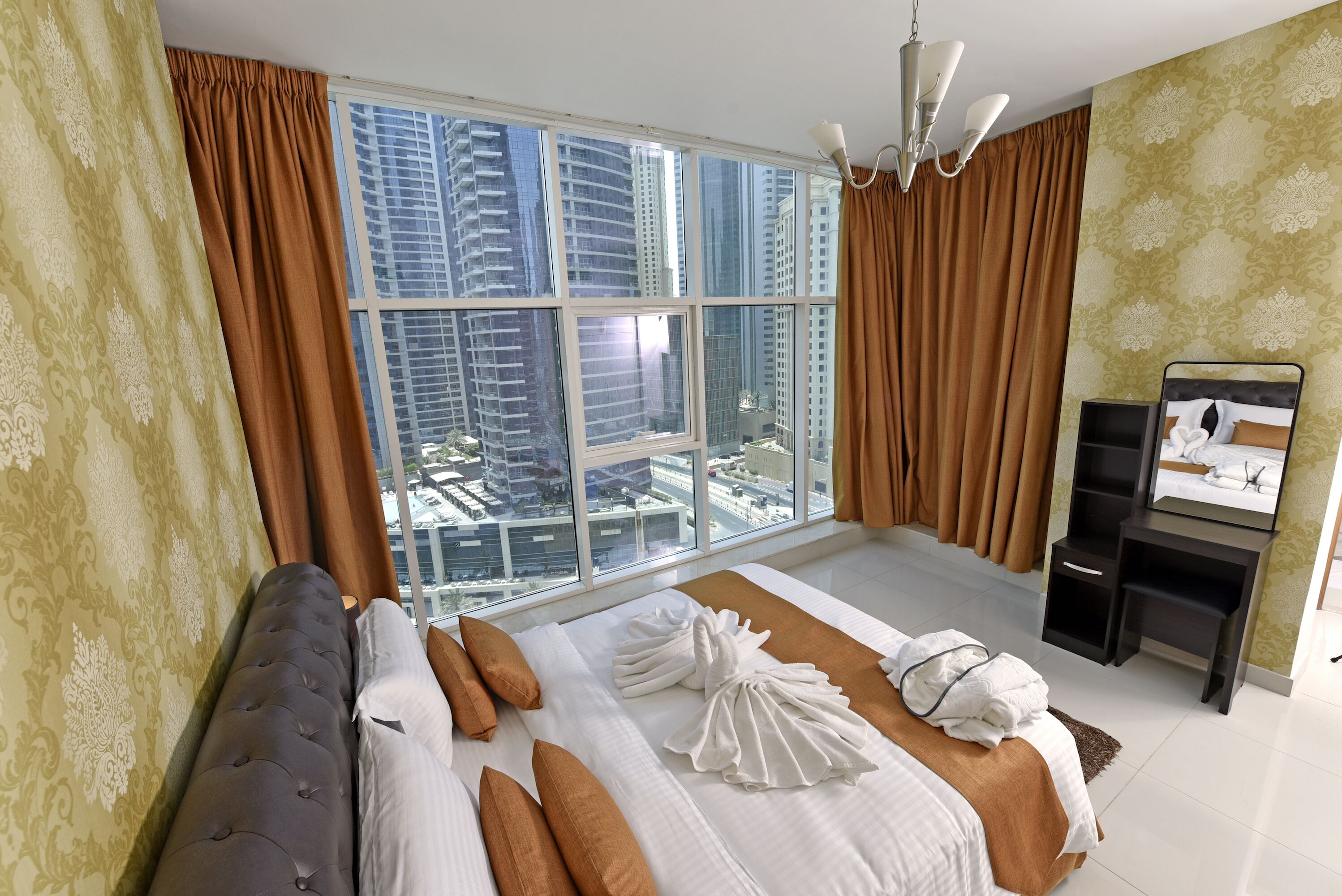Golden Stay Vacation Continental Tower