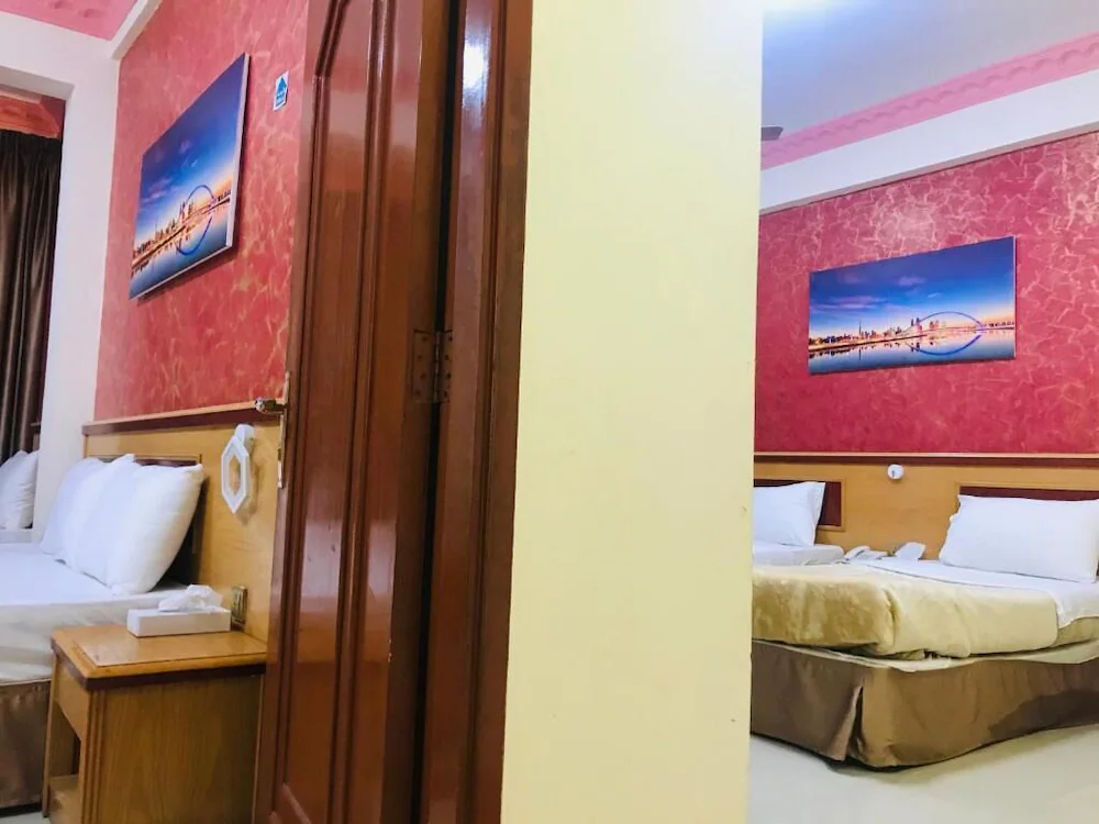 Golden Touch Hotel