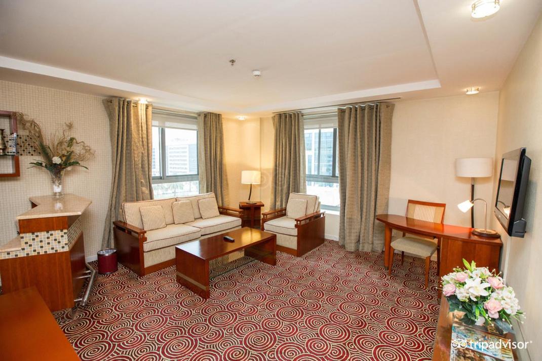 Grand Central Hotel