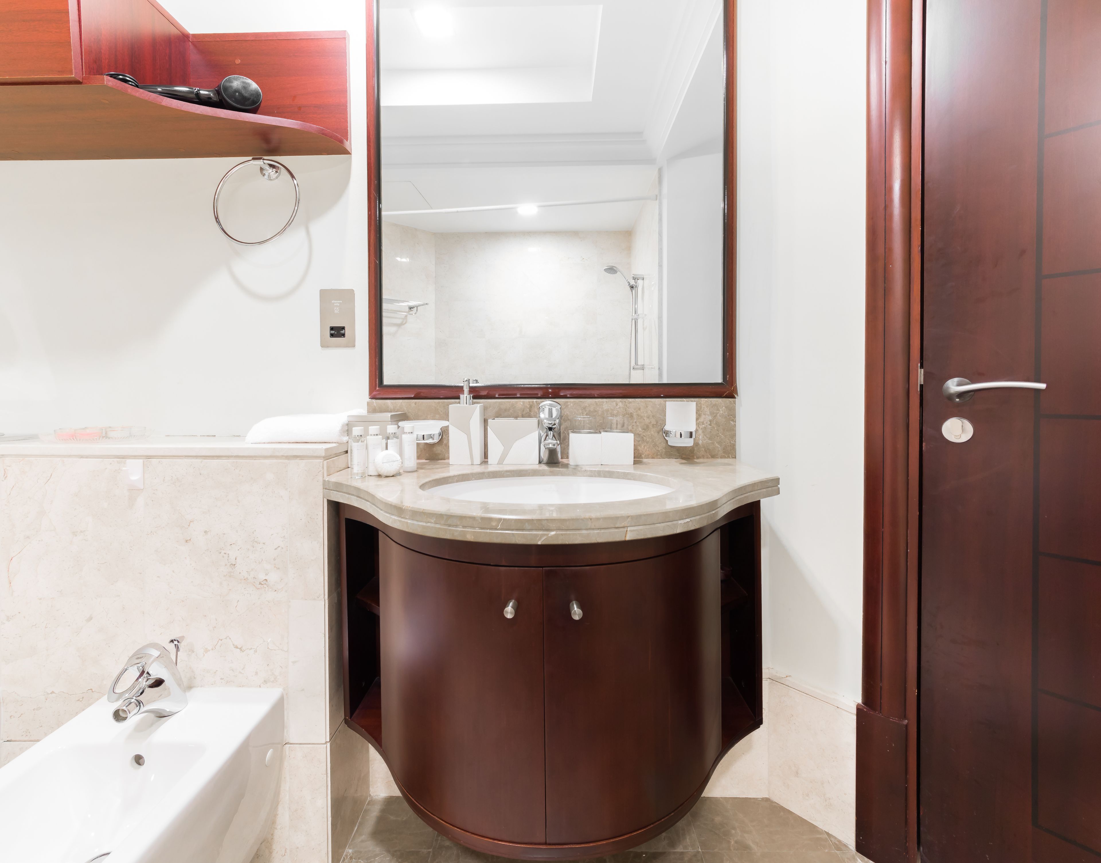 Grandeur Residences by Maison Privee