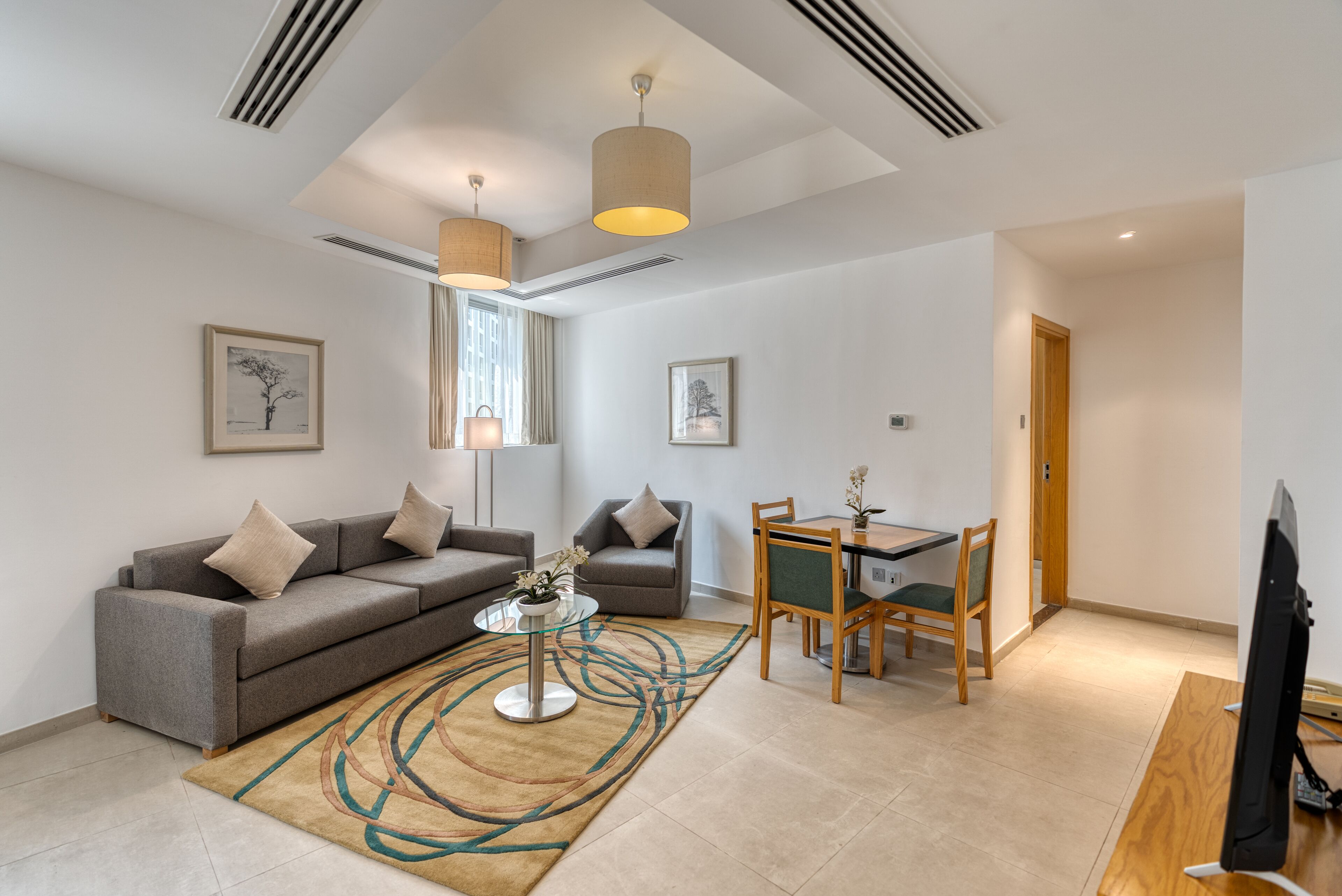 Grand Heights Dubai Hotel Apartments