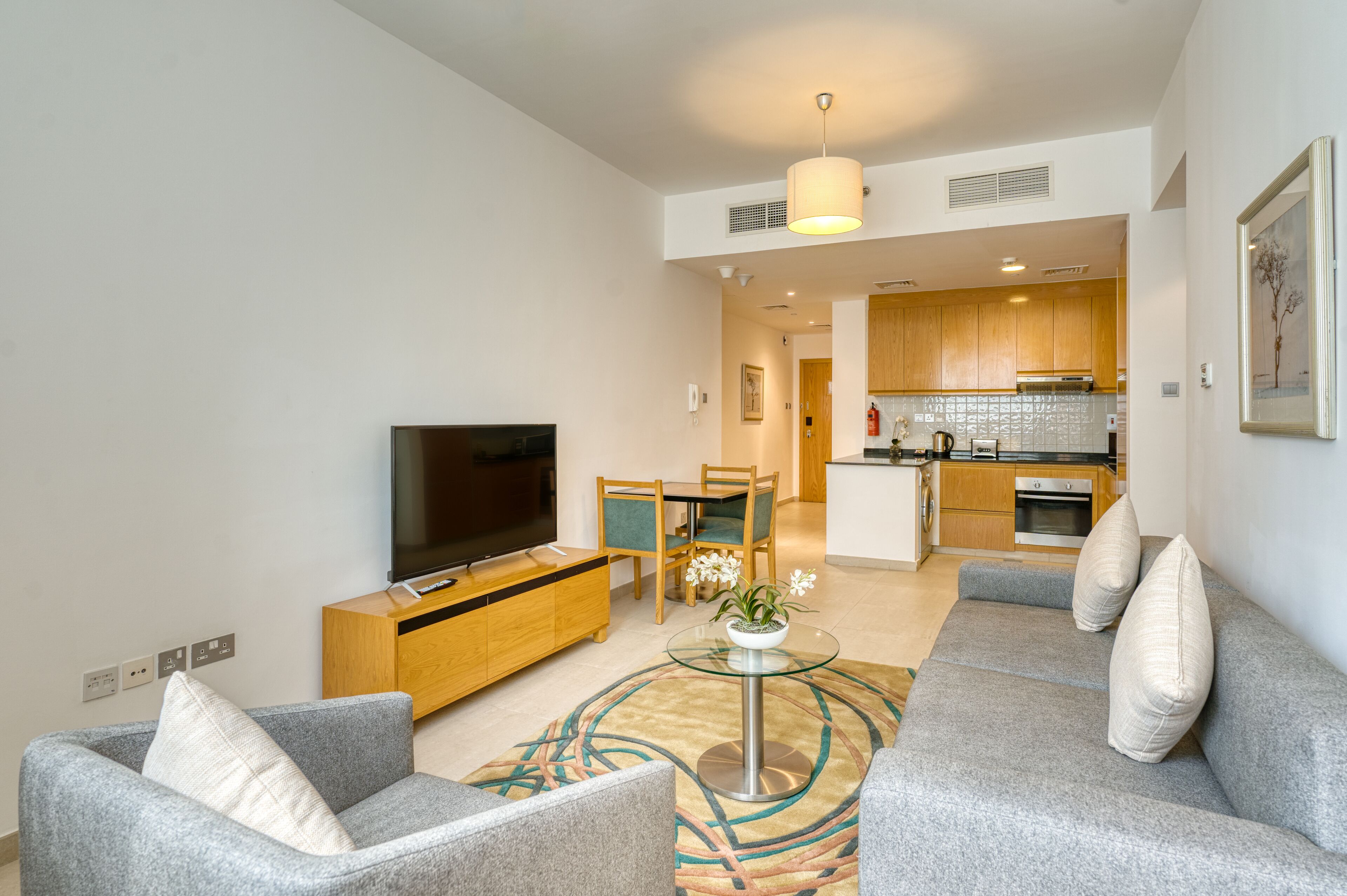 Grand Heights Dubai Hotel Apartments