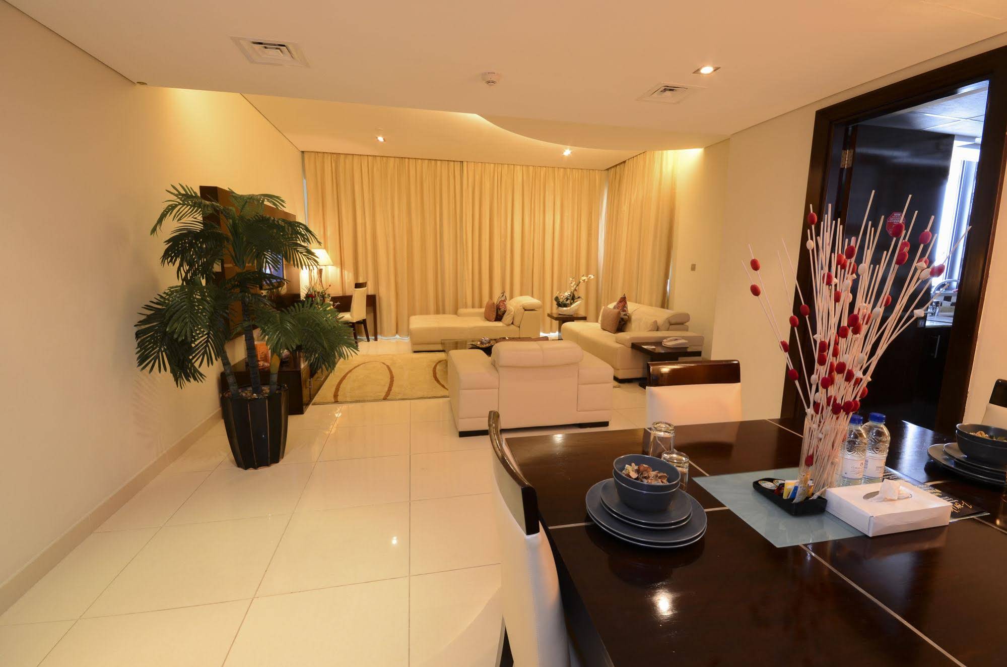 Al Salam Grand Hotel Apartments