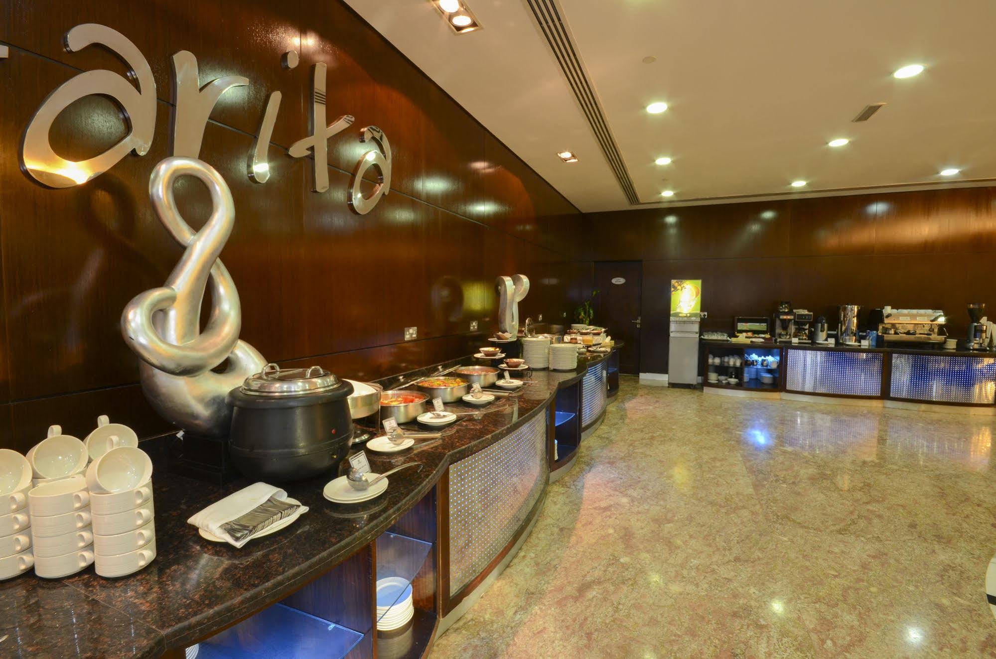 Al Salam Grand Hotel Apartments