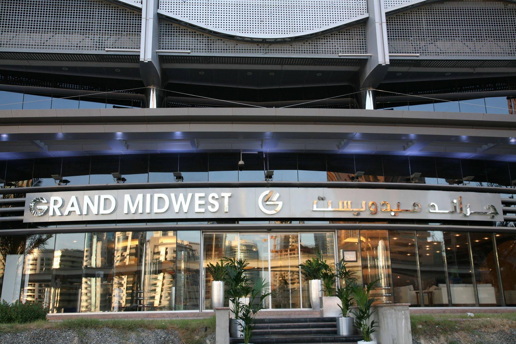 Al Salam Grand Hotel Apartments