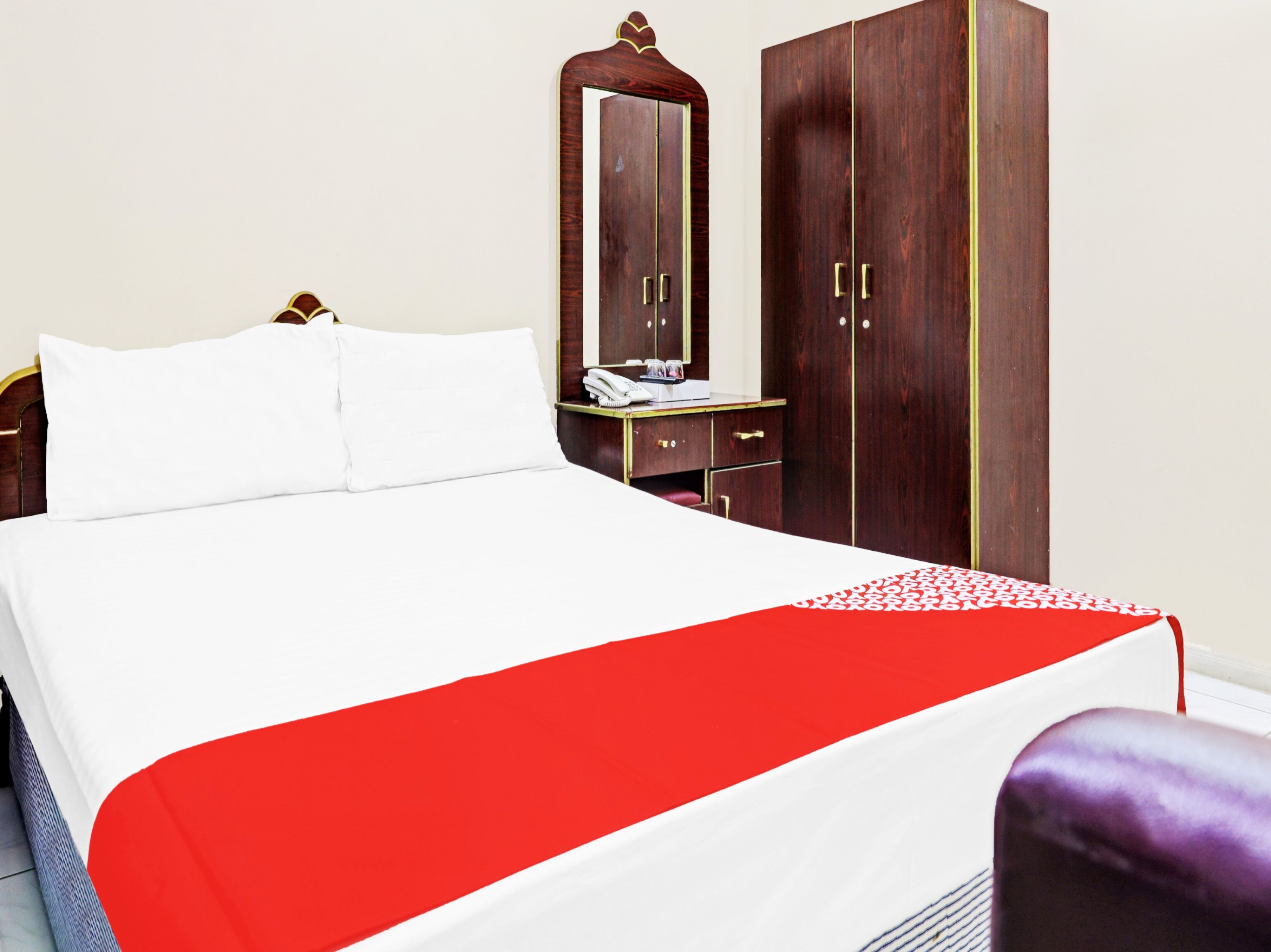 Great Country Hotel by OYO Rooms
