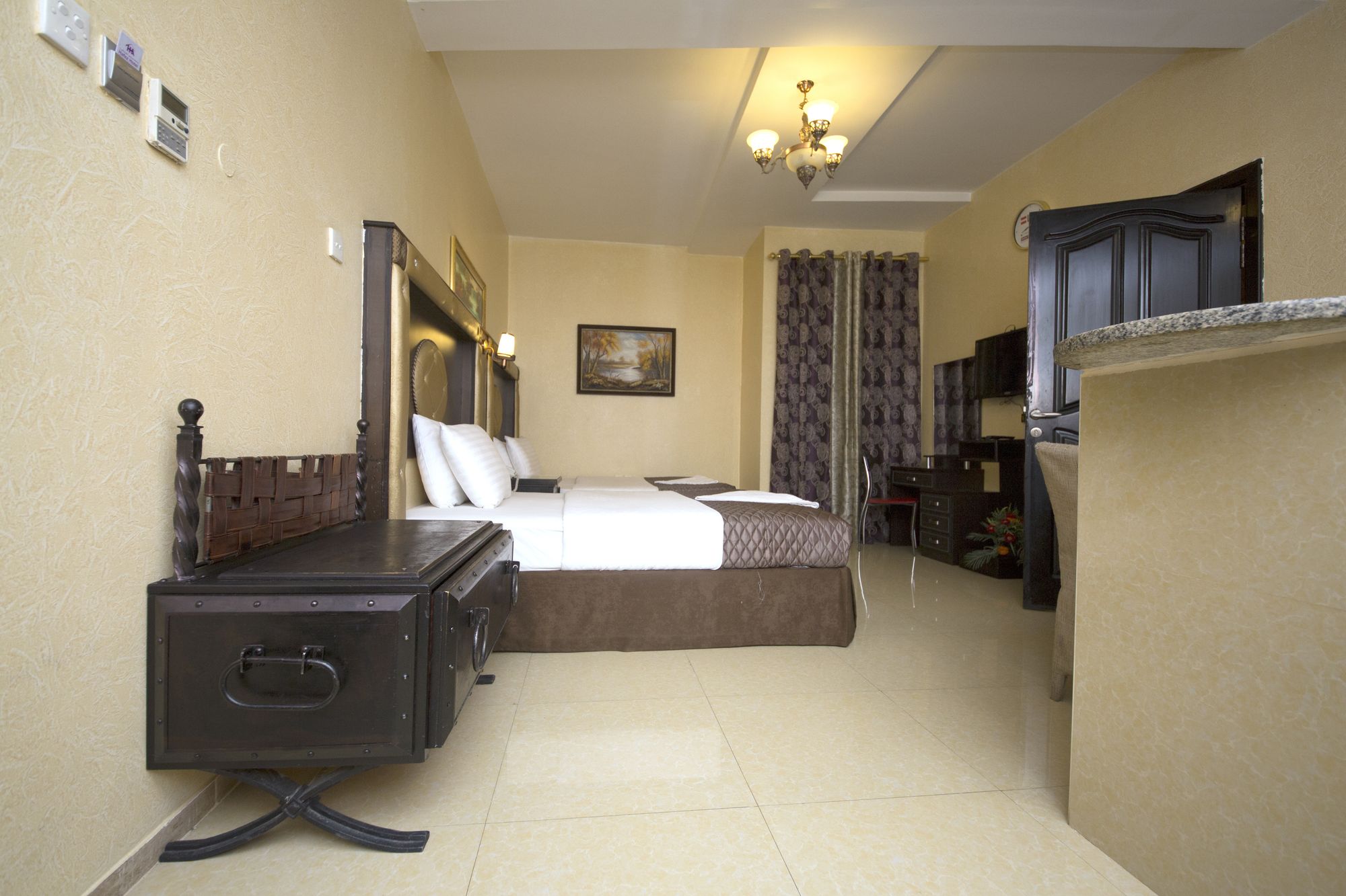 Hafez Hotel Apartments