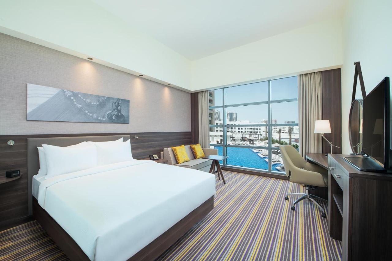 Hampton by Hilton Dubai Airport