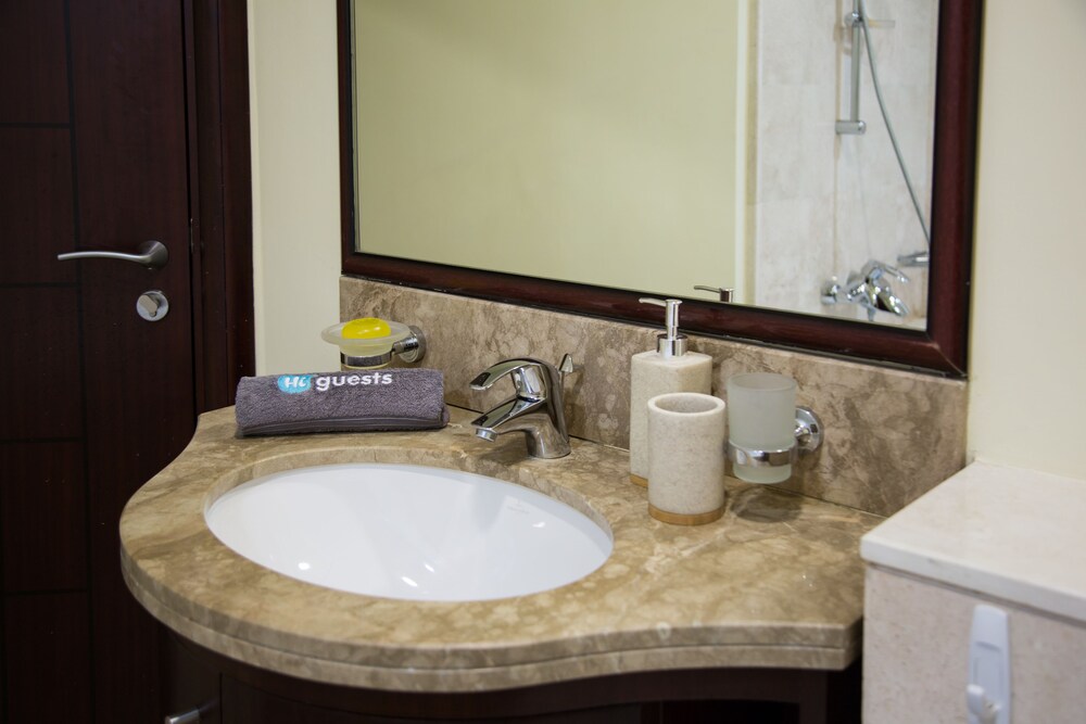 Grandeur Residences by Higuests Vacation Homes