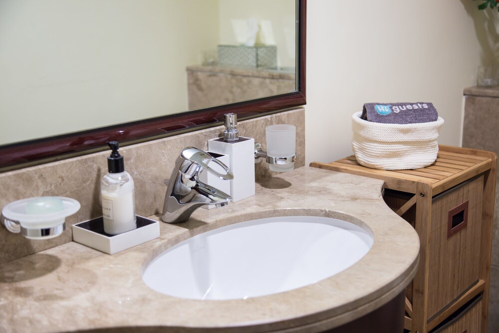 Grandeur Residences by Higuests Vacation Homes